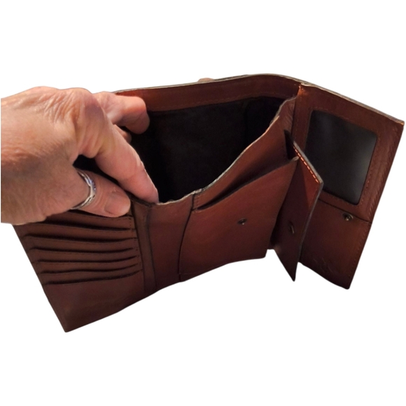 Patricia Nash Studded Coin Rivoli Wallet Clutch in Cognac Brown - Picture 10 of 12